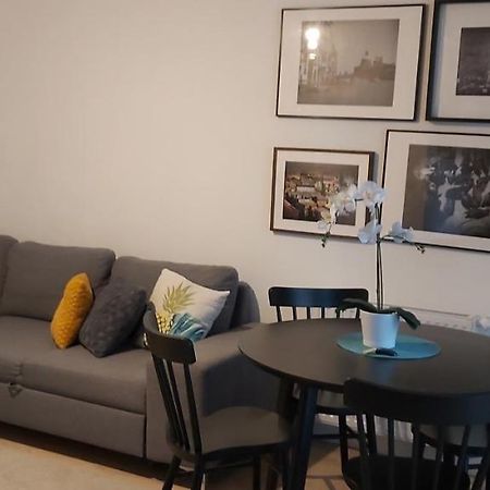 Central Apartments Ogrody 2 & Parking Γκντανσκ Εξωτερικό φωτογραφία