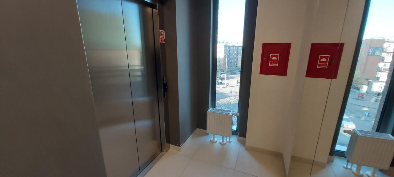 Central Apartments Ogrody 2 & Parking Γκντανσκ Εξωτερικό φωτογραφία