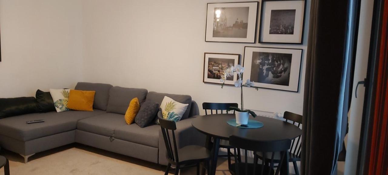 Central Apartments Ogrody 2 & Parking Γκντανσκ Εξωτερικό φωτογραφία